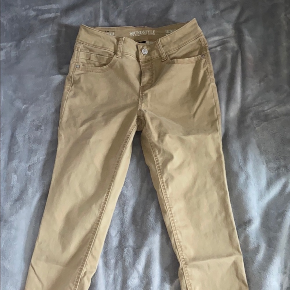 Khakis